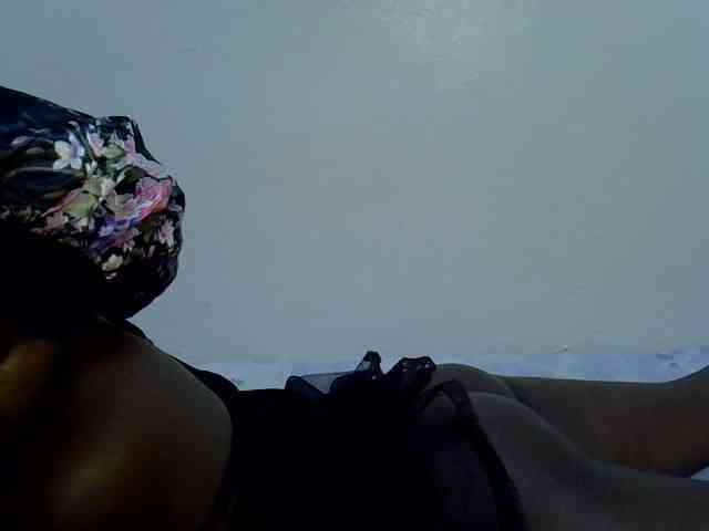 Horny-Barbie webcam