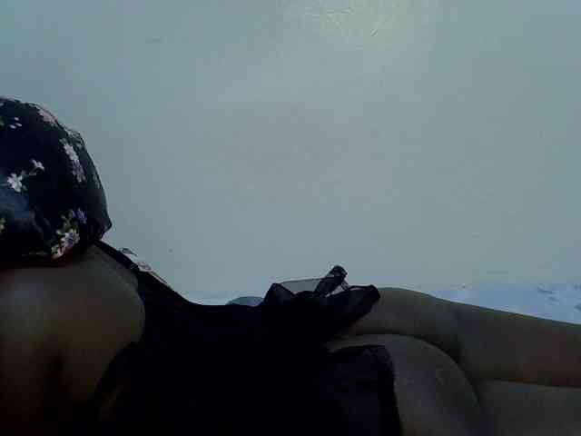 Horny-Barbie webcam