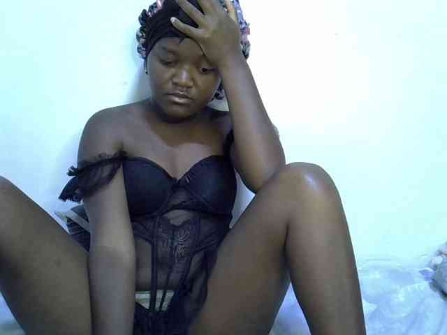 Horny-Barbie webcam