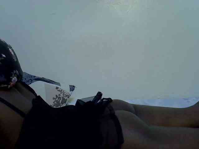 Horny-Barbie webcam