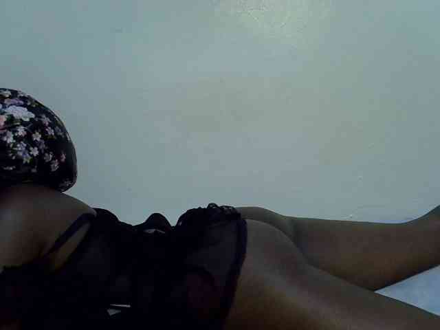 Horny-Barbie webcam
