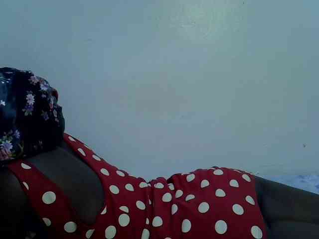 Horny-Barbie webcam