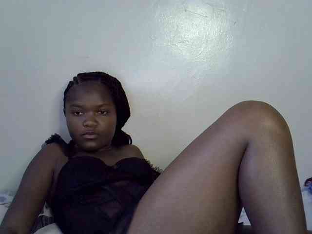 Horny-Barbie webcam