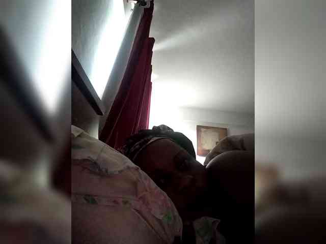 Flirty-babe Flirty-babe