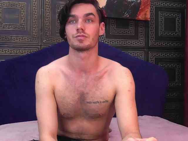 OceannHeart Live Webcam on BongaCams