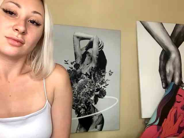 ChristiaGrothen webcam