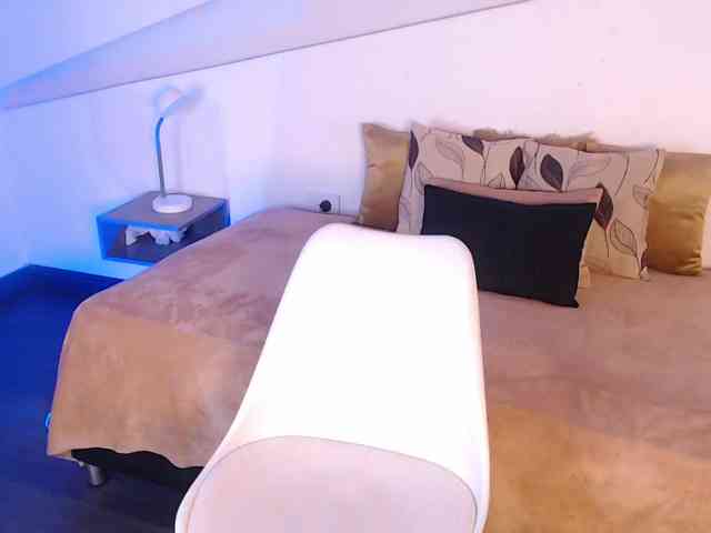 Jazmin-win webcam