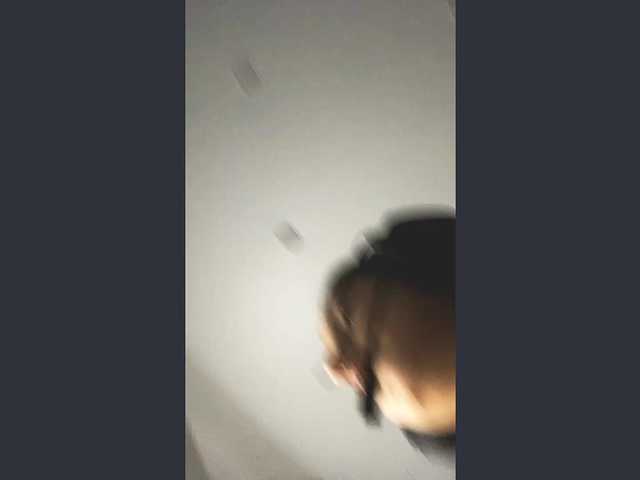 ShandraVanderwege's BongaCams show and profile