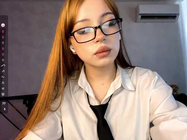 ShandraVanderwege's BongaCams show and profile