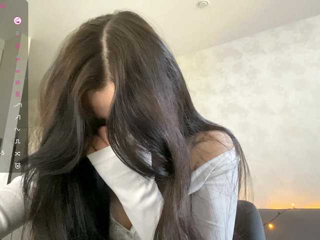 ShandraVanderwege's BongaCams show and profile