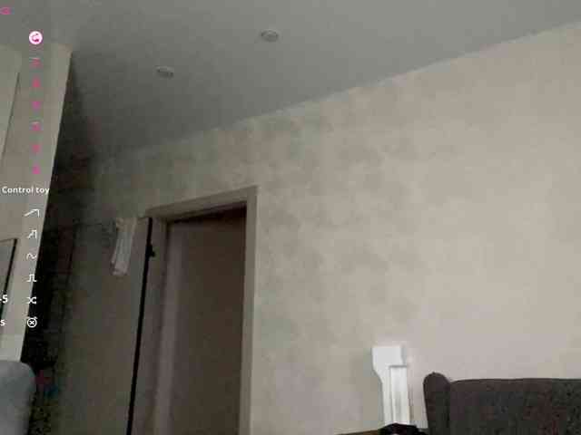 ShandraVanderwege webcam