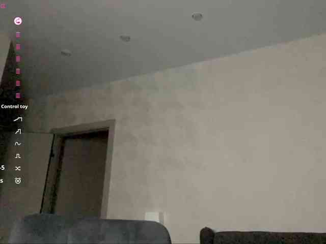 ShandraVanderwege webcam