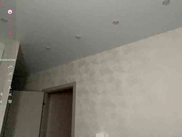 ShandraVanderwege webcam