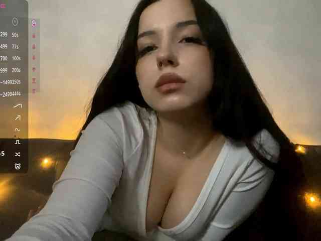 ShandraVanderwege webcam