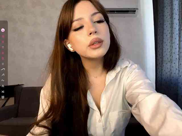 ShandraVanderwege webcam