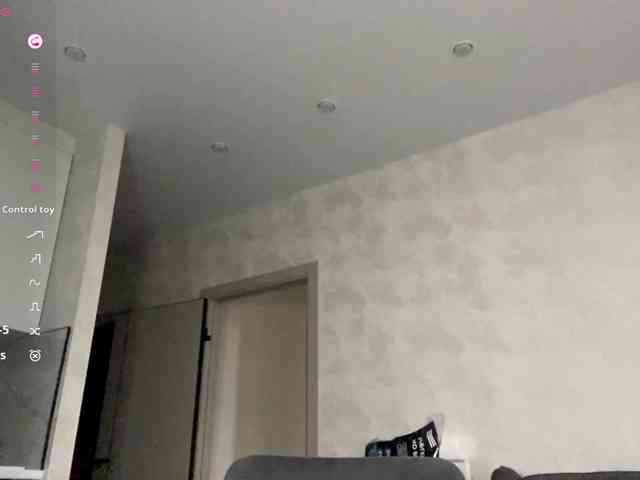 ShandraVanderwege webcam