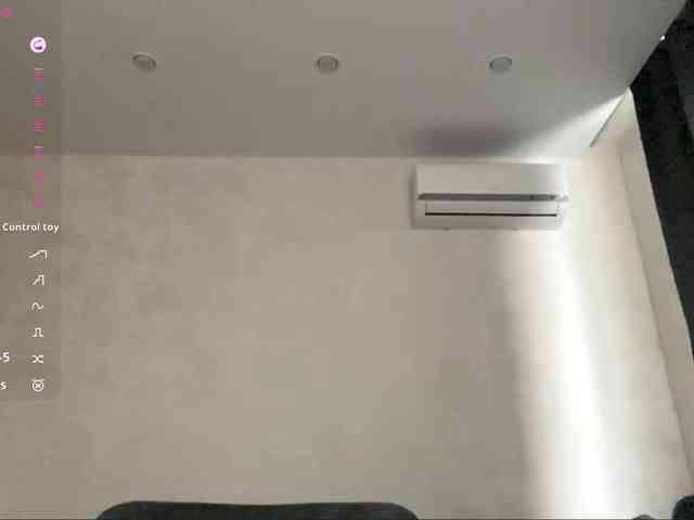 ShandraVanderwege webcam