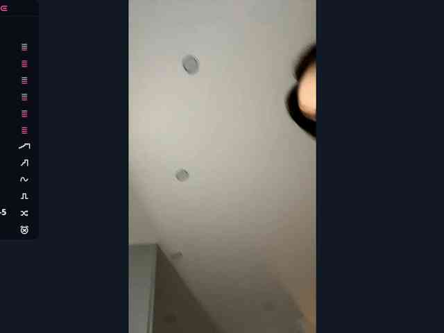 ShandraVanderwege webcam