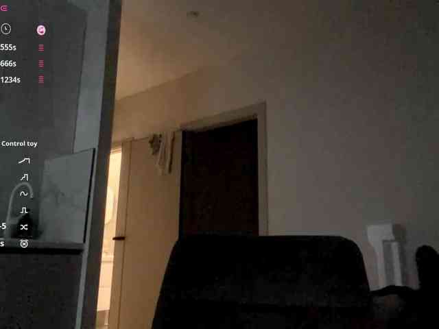 ShandraVanderwege webcam