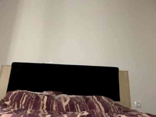 ShandraVanderwege webcam