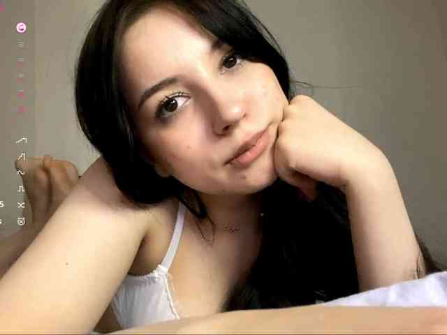 ShandraVanderwege webcam