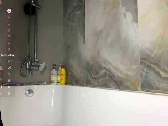 ShandraVanderwege webcam