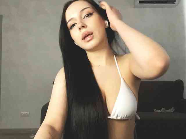 ShandraVanderwege webcam