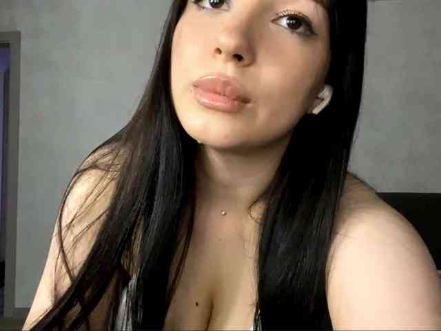 ShandraVanderwege webcam