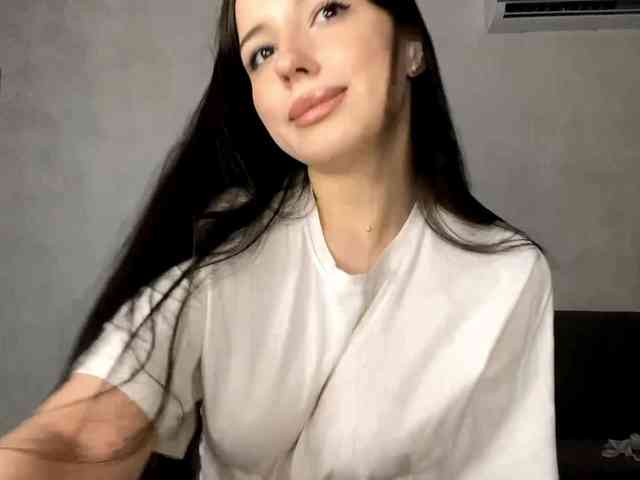 ShandraVanderwege webcam