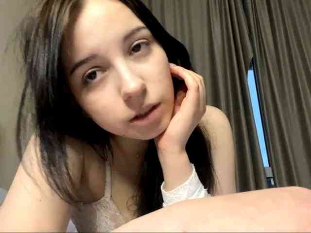 ShandraVanderwege webcam