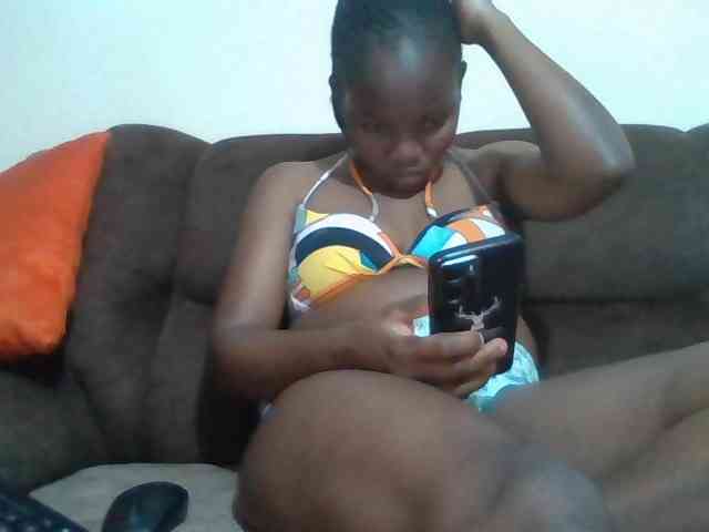 kelsey19 webcam