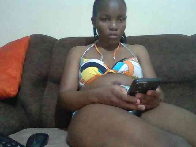 kelsey19 webcam
