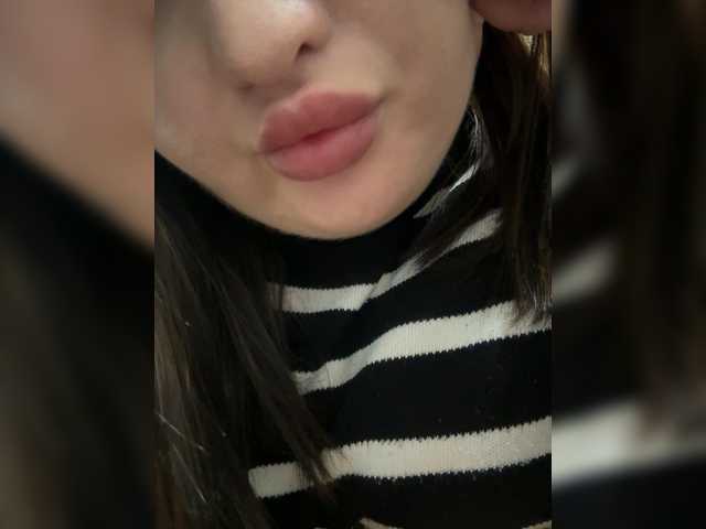 Swettypussy69 live cam