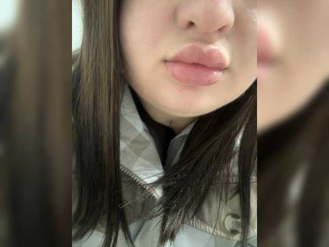 Swettypussy69's BongaCams show and profile