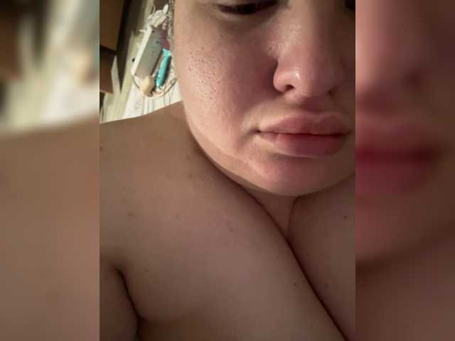 Swettypussy69 – webcam model profile photo