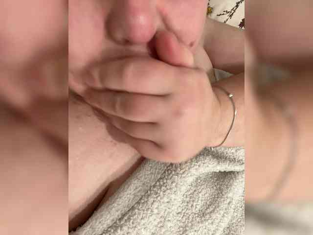 Swettypussy69 webcam