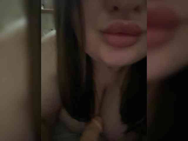 Swettypussy69 webcam