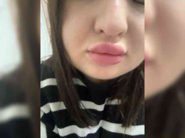 Swettypussy69 webcam