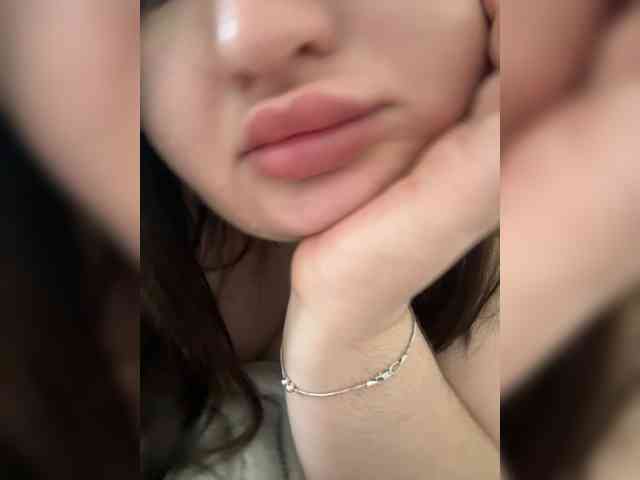 Swettypussy69 webcam