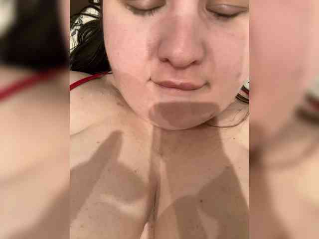 Swettypussy69 webcam