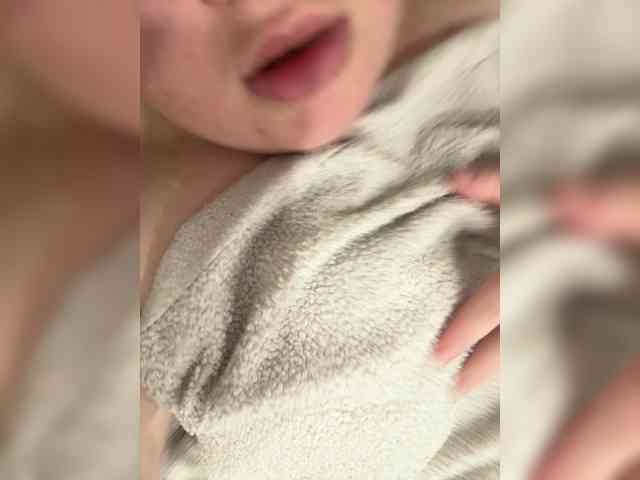 Swettypussy69 webcam