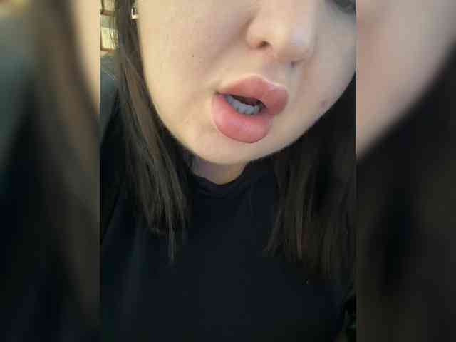 Swettypussy69 webcam