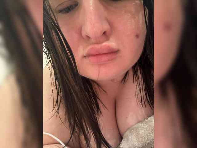 Swettypussy69 webcam