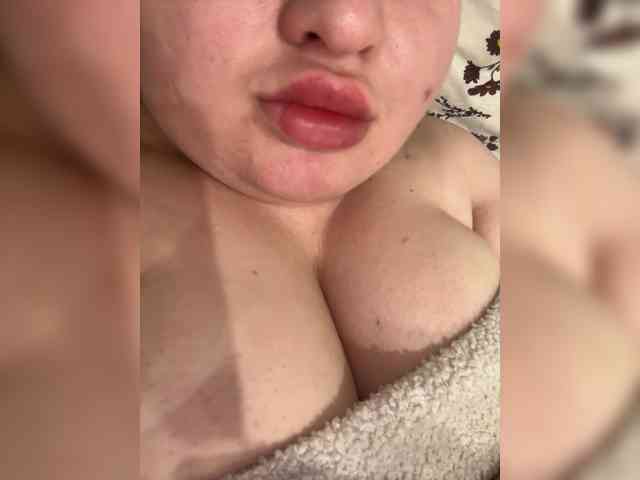 Swettypussy69 webcam