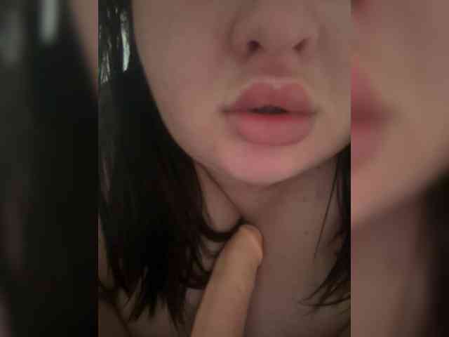 Swettypussy69 webcam