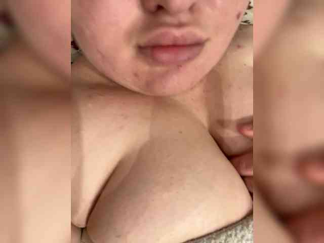 Swettypussy69 webcam