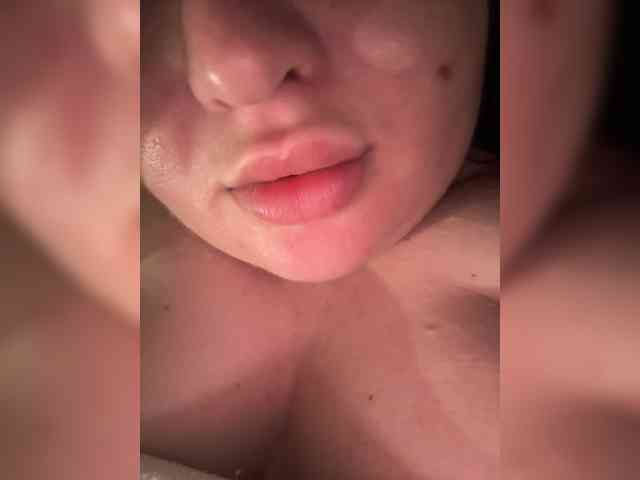 Swettypussy69 webcam