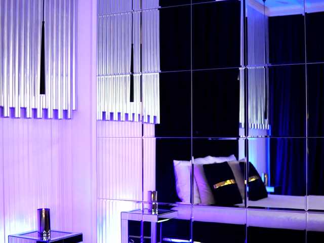 Masturbate to BongaCams's LeyaLeigh LeyaLeigh from BongaCams