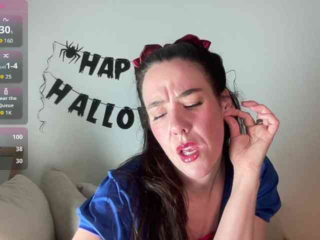 MilkHoneyLullabies webcam
