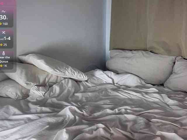 MilkHoneyLullabies webcam